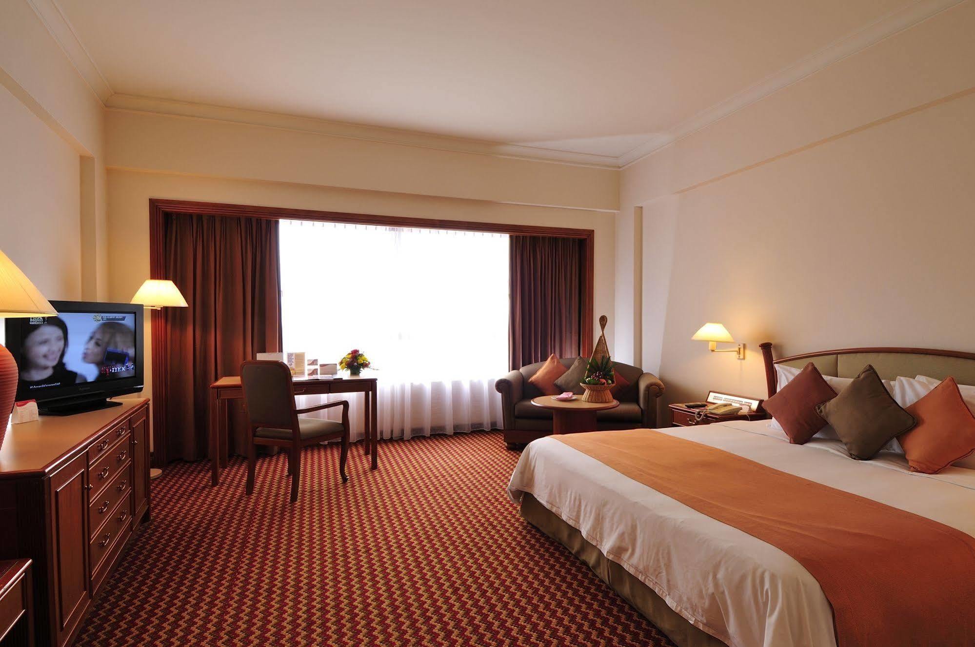 Parkcity Everly Hotel Miri Bagian luar foto