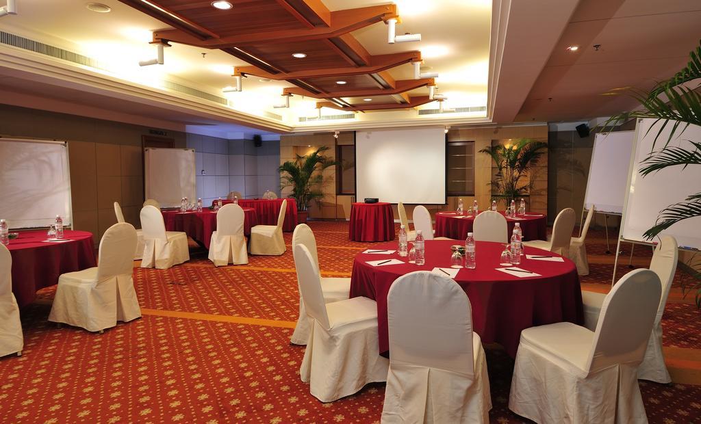 Parkcity Everly Hotel Miri Bagian luar foto